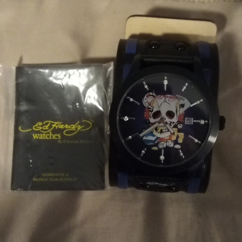 Vintage Y2K Ed Hardy Love Kills Slowly Skull Watch Black Leather Cuff Round Face
